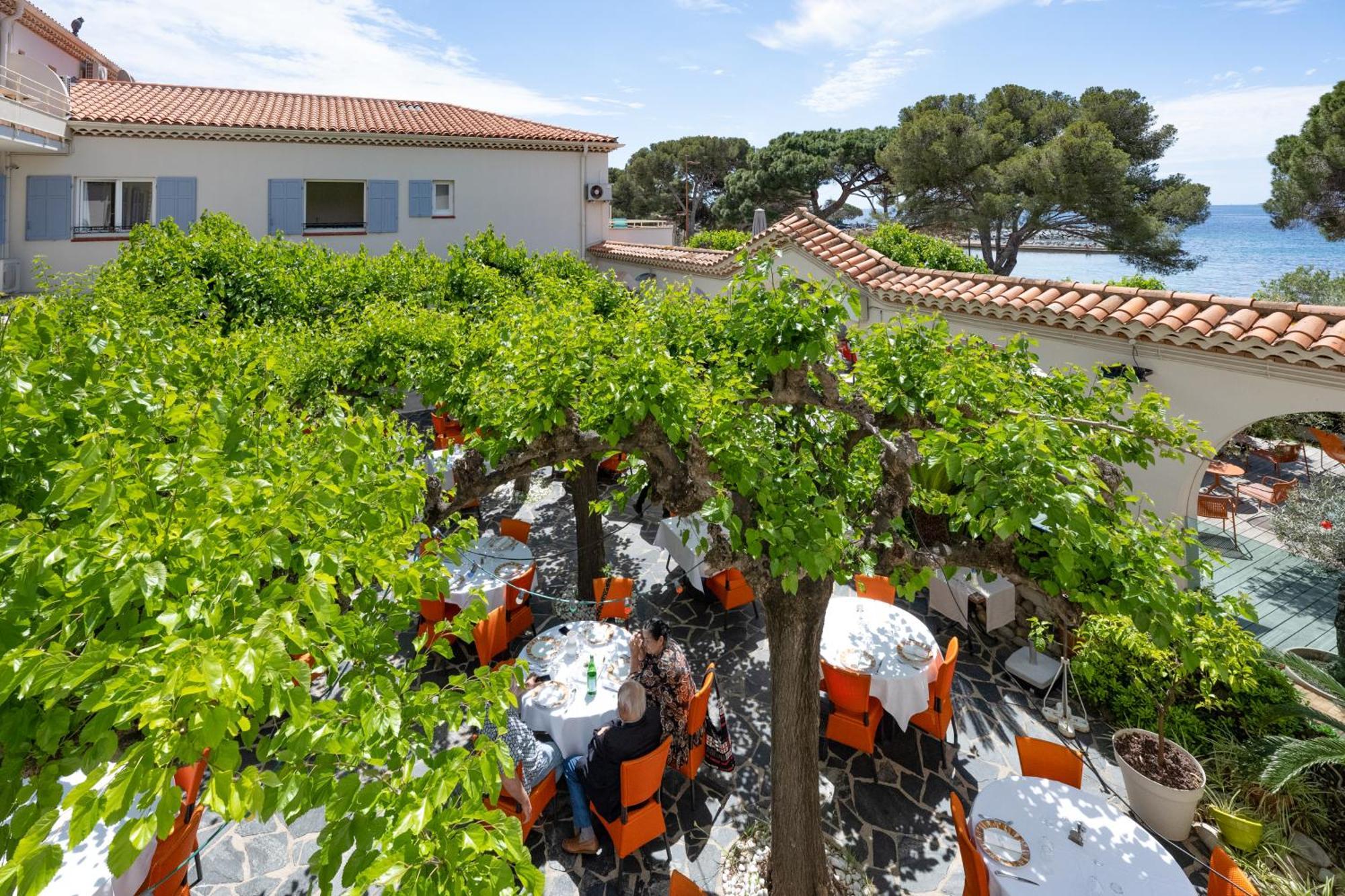 Hotel Le Provencal Logishotels Les Issambres Zewnętrze zdjęcie