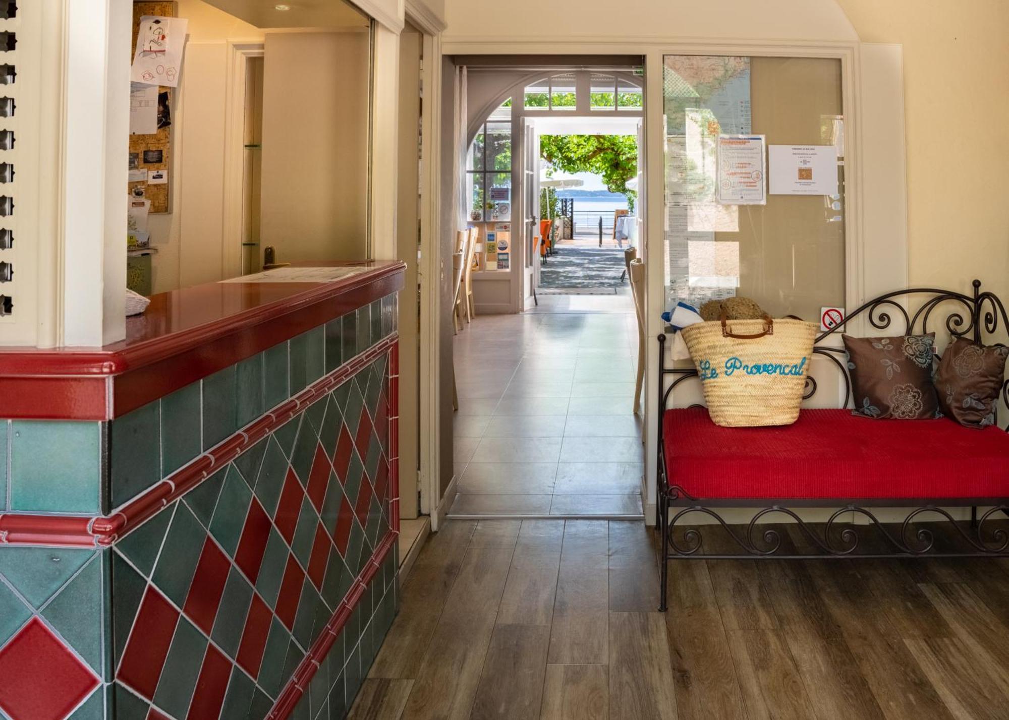 Hotel Le Provencal Logishotels Les Issambres Zewnętrze zdjęcie