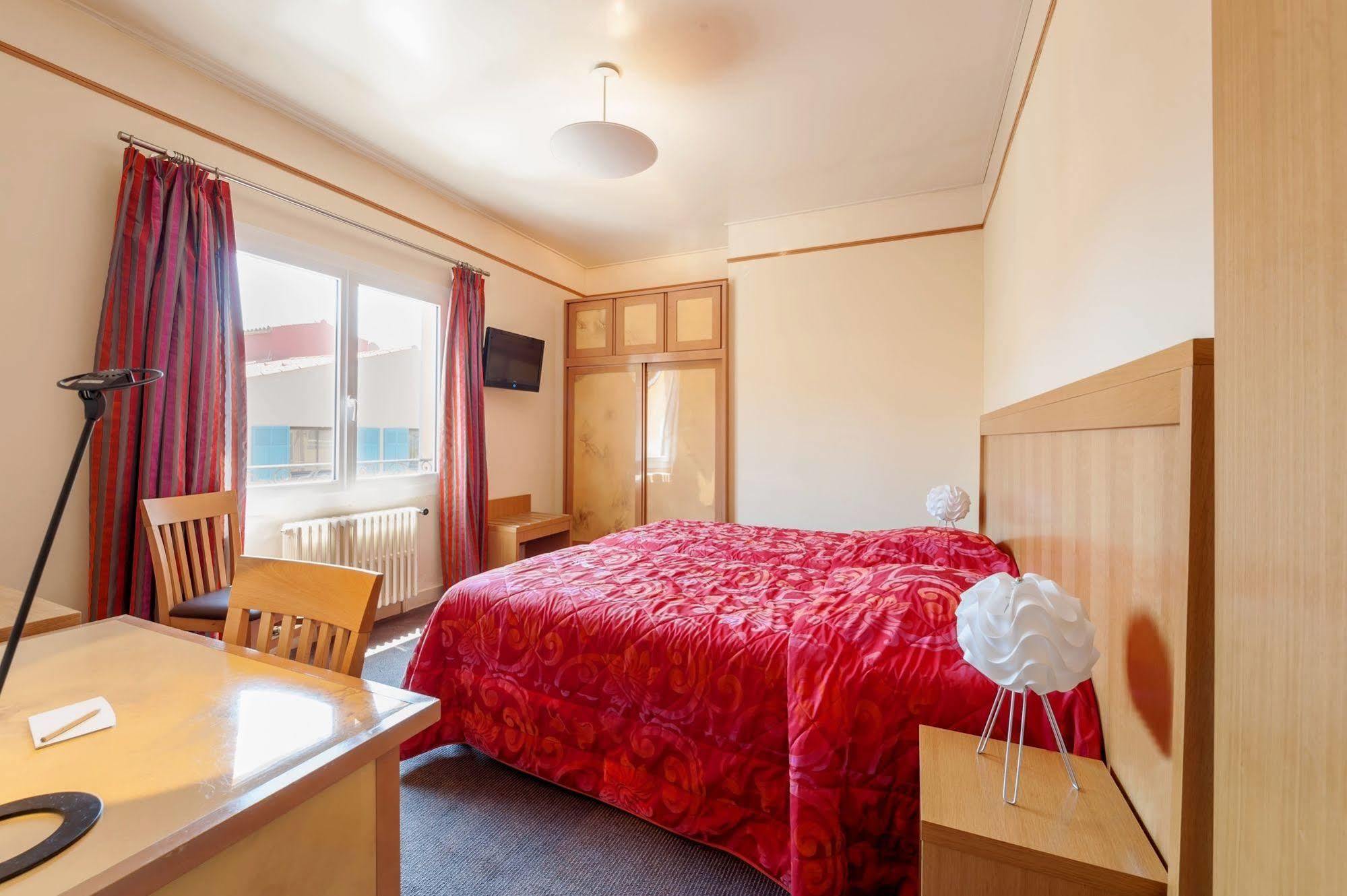 Hotel Le Provencal Logishotels Les Issambres Zewnętrze zdjęcie